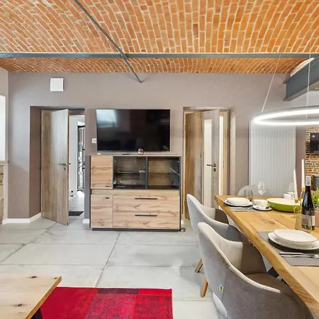 Апартаменты Haus Alte Schmiede Apt1 Наумбург