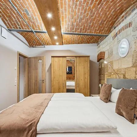 Апартаменты Haus Alte Schmiede Apt1 Наумбург